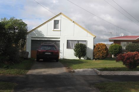 Photo of property in 54 Southsea Crescent, Silverdale, Hamilton, 3216