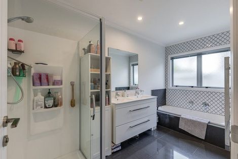 Photo of property in 127 Atawhai Road, Fitzherbert, Palmerston North, 4410