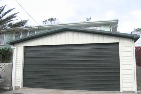 Photo of property in 39 Raukawa Street, Strathmore Park, Wellington, 6022