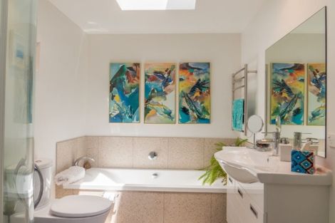 Photo of property in 9 Omega Place, Coastlands, Whakatane, 3120