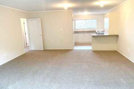 Photo of property in 130m Lakeside Drive, Orewa, 0931