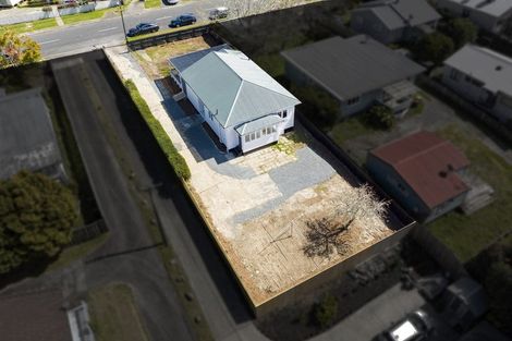 Photo of property in 20 Woodglen Road, Glen Eden, Auckland, 0602