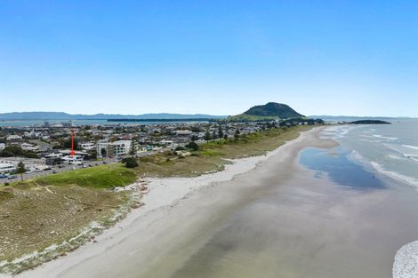 Photo of property in 1/156 Marine Parade, Mount Maunganui, 3116
