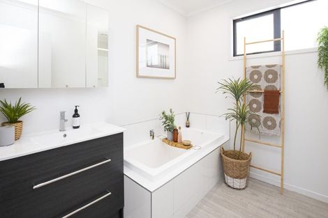 Photo of property in 5 Ropata Te Ao Way, Otaki, 5512