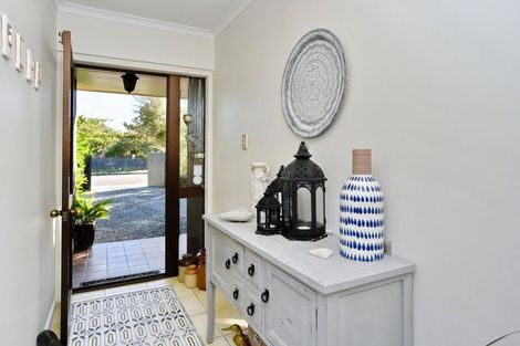 Photo of property in 1 Lacy Gate Place, Woodend, 7610