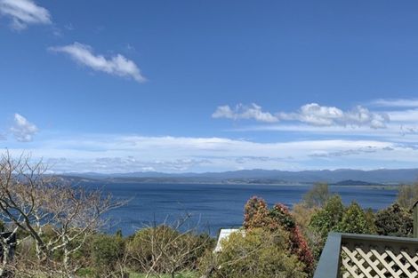 Photo of property in 1 Kamahi Terrace, Omori, Turangi, 3381