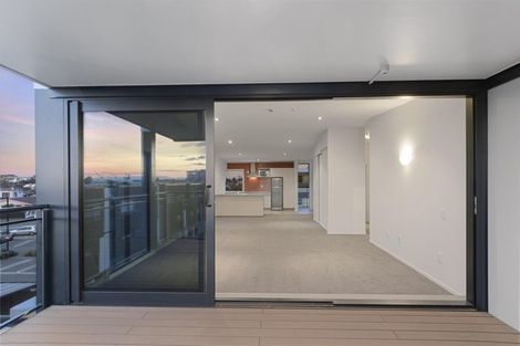 Photo of property in 2-06/424 Maunganui Road, Mount Maunganui, 3116
