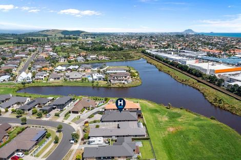 Photo of property in 14 Tatahi Cove, Papamoa Beach, Papamoa, 3118