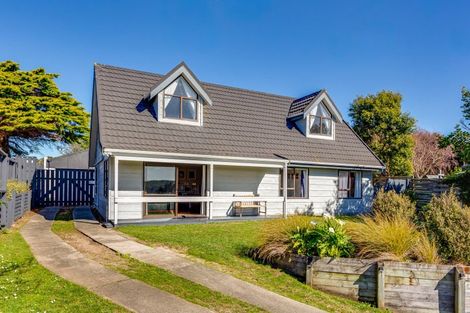 Photo of property in 23 James Cook Drive, Whitby, Porirua, 5024