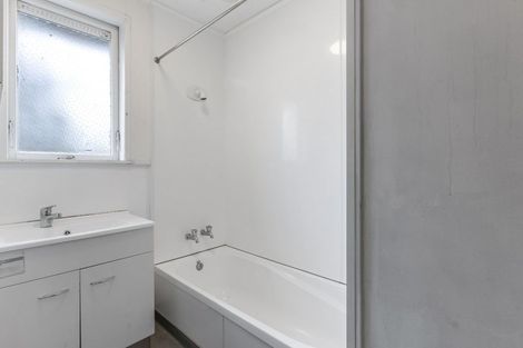 Photo of property in 36 Cargill Street, Papakura, 2110