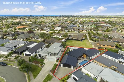Photo of property in 35 Maria Tini Drive, Papamoa Beach, Papamoa, 3118