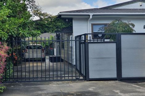 Photo of property in 63 Clevedon Road, Papakura, 2110