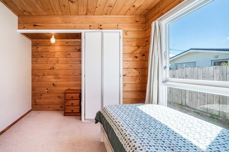 Photo of property in 4 Rimu Street, Waikanae, 5036