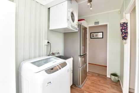 Photo of property in 16 Sundown Avenue, Manly, Whangaparaoa, 0930