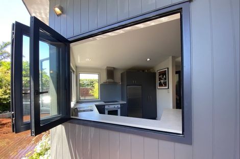 Photo of property in 6a Kauri Street, Taradale, Napier, 4112