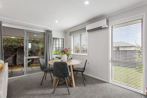 Photo of property in 33 Bradwell Crescent, Halswell, Christchurch, 8025