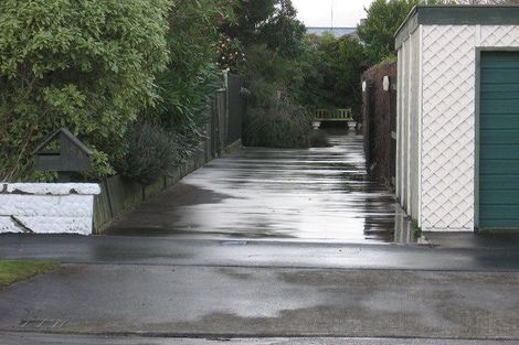 Photo of property in 15 Franklin Avenue, Hokowhitu, Palmerston North, 4410