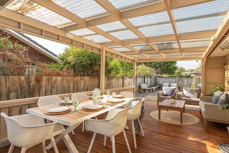 Photo of property in 12 College Drive, Paraparaumu, 5032