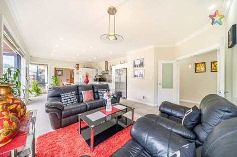 Photo of property in 7 Cottle Heath Close, Manor Park, Lower Hutt, 5019