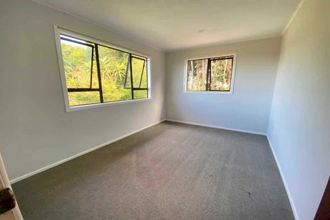 Photo of property in 54 Potter Avenue, Northcote, Auckland, 0627