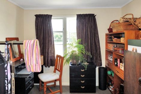 Photo of property in 10 Easton Street, Foxton, 4814