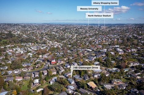 Photo of property in 2/74 Glamorgan Drive, Torbay, Auckland, 0630