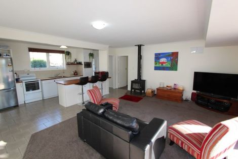 Photo of property in 130 Mount Herbert Road, Waipukurau, 4200