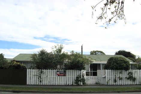 Photo of property in 3 Hadlow Place, Burnside, Christchurch, 8041