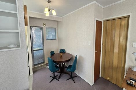 Photo of property in 10a Kayeleen Place, Cockle Bay, Auckland, 2014