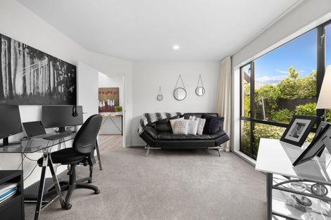 Photo of property in 73 Lowry Avenue, Redwood, Christchurch, 8051