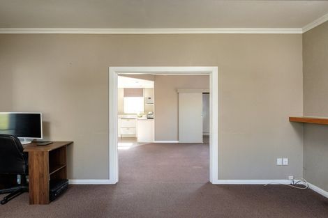 Photo of property in 40 De Lautour Road, Inner Kaiti, Gisborne, 4010