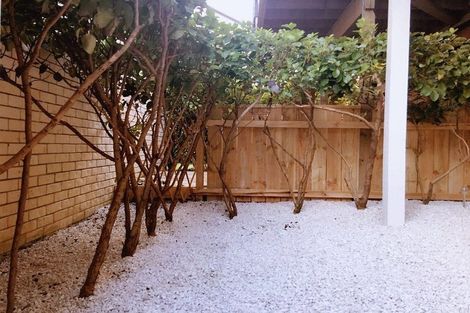 Photo of property in St Claire Village, 9/172 Mcleod Road, Te Atatu South, Auckland, 0610