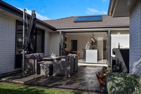 Photo of property in 7 Makawe Roa Street, Marshland, Christchurch, 8083