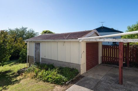 Photo of property in 15 Church Street, Kawakawa, 0210