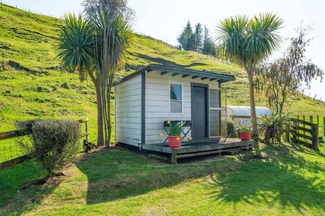 Photo of property in 202 Whangamata Road, Kinloch, Taupo, 3377