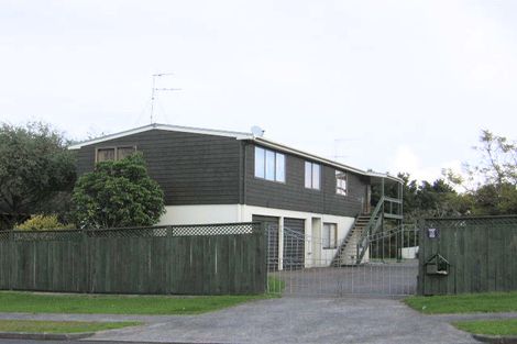 Photo of property in 72 Calluna Crescent, Totara Heights, Auckland, 2105