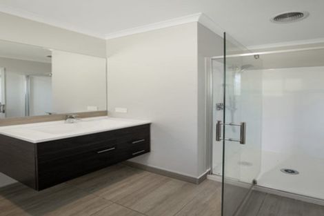 Photo of property in 128 Korokoro Crescent, Thames, 3500