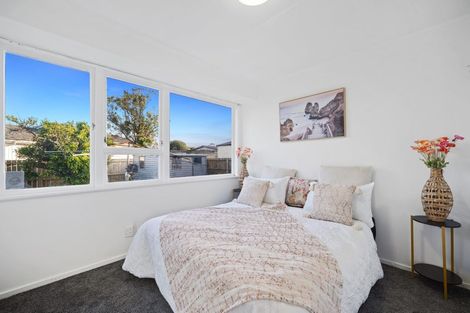 Photo of property in 39 Cottingham Crescent, Mangere East, Auckland, 2024