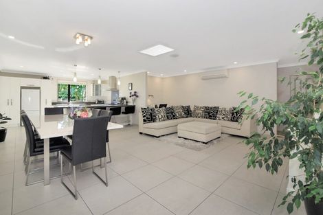 Photo of property in 1 Teal Place, Pyes Pa, Tauranga, 3112