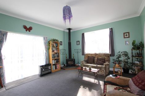 Photo of property in 11 Tyndall Street, Pahiatua, 4910