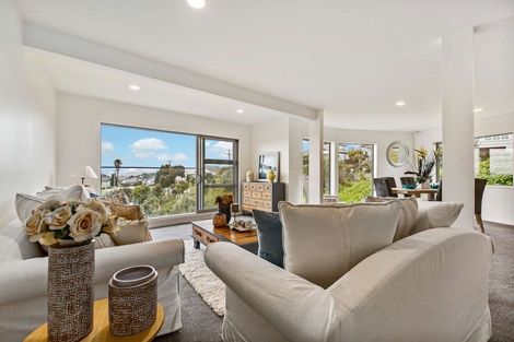 Photo of property in 3/4 Huka Road, Birkenhead, Auckland, 0626