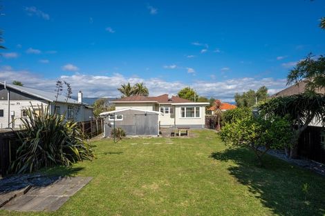 Photo of property in 43 Aotaki Street, Otaki, 5512