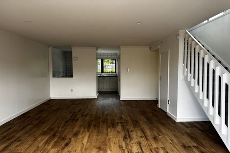 Photo of property in 7/7 Koromiko Street, New Lynn, Auckland, 0600