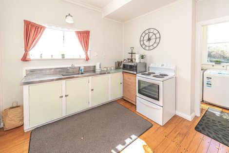 Photo of property in 57 Skerman Street, Marton, 4710