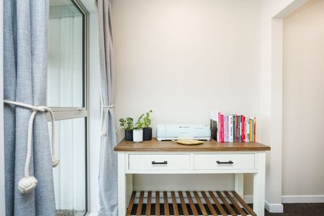 Photo of property in 71 Lockhart Avenue, Milson, Palmerston North, 4414