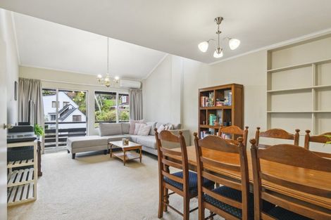 Photo of property in 107a Churton Drive, Churton Park, Wellington, 6037