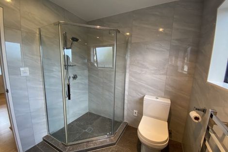 Photo of property in 10 Ensign Place, Hillcrest, Auckland, 0627