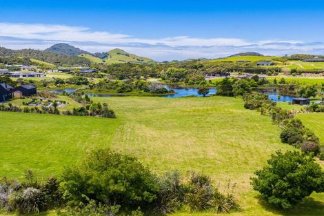 Photo of property in 48 Robert Hastie Drive, Mangawhai, 0573