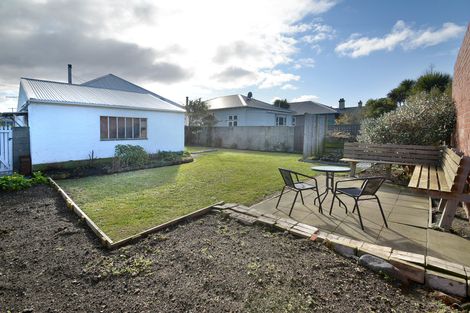 Photo of property in 25 Hargest Crescent, Saint Kilda, Dunedin, 9012