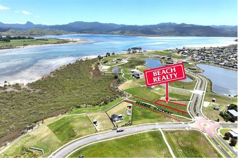 Photo of property in 298 Harbour Drive, Matarangi, Whitianga, 3592
